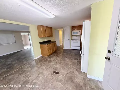 14224 Sandhurst St, Spring Hill, FL 34613 photo 6