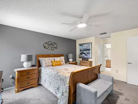 Bedroom - 6558 Pine Meadows Dr, Spring Hill, FL 34606 photo 2 of 4