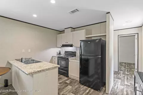 4363 County Road 690, Webster, FL 33597 photo 11