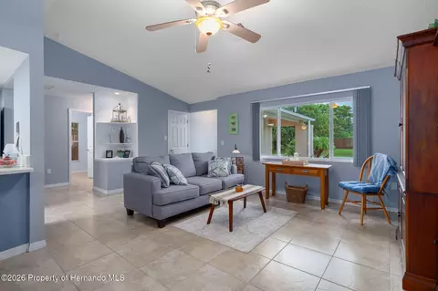 2292 Waterfall Dr, Spring Hill, FL 34608 photo 13