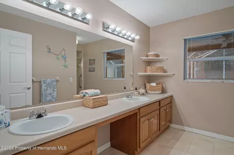 2292 Waterfall Dr, Spring Hill, FL 34608 photo 26