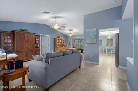 2292 Waterfall Dr, Spring Hill, FL 34608 photo 11