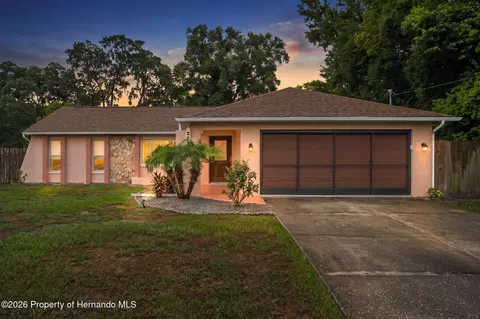 2292 Waterfall Dr, Spring Hill, FL 34608 photo 5