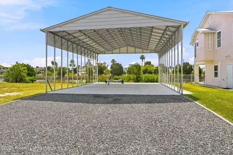 3342 Turks Cap Dr, Hernando Beach, FL 34607 photo 5