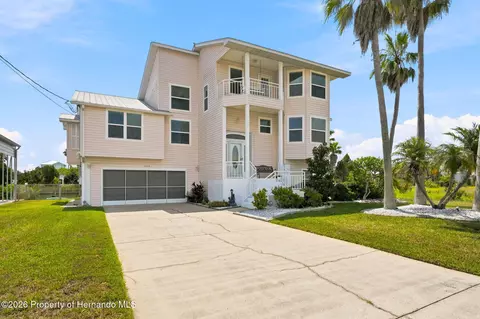 3342 Turks Cap Dr, Hernando Beach, FL 34607 photo 3
