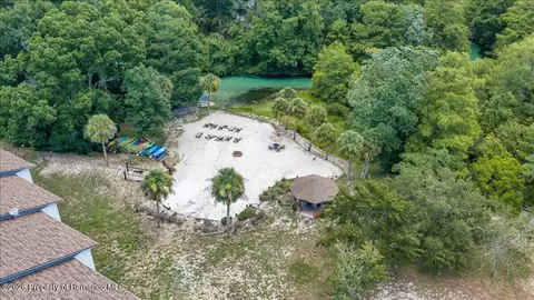 6653 River Run Blvd, Weeki Wachee, FL 34607 photo 2