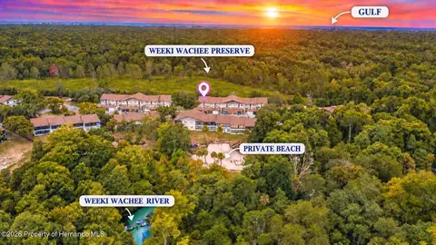 6653 River Run Blvd, Weeki Wachee, FL 34607