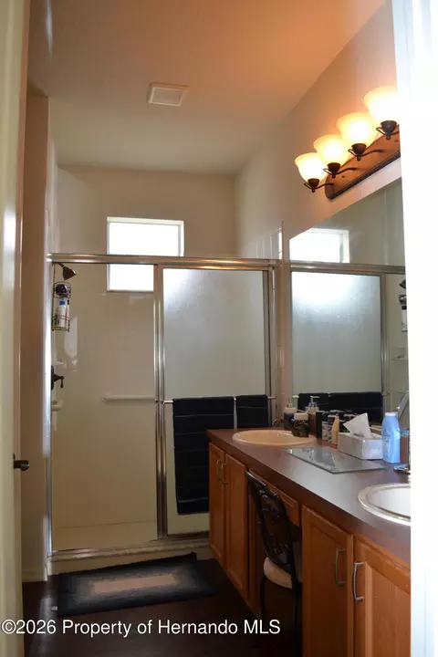 Bath - 659 Winthrop Dr, Spring Hill, FL 34609 photo 4 of 4