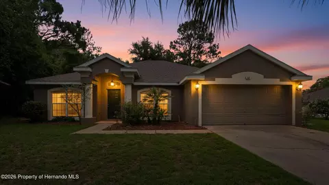 57 Pine Dr, Homosassa, FL 34446