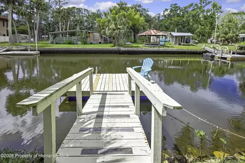 6134 Island Dr, Weeki Wachee, FL 34607 photo 10