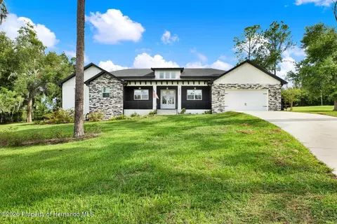 35940 Ramsey Ridge Dr, Dade City, FL 33523
