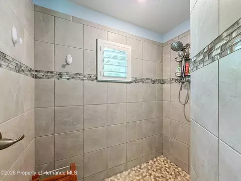 Bath - 2845 N Appledore Path, Hernando, FL 34442 photo 5 of 9