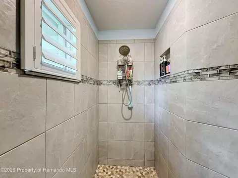 Bath - 2845 N Appledore Path, Hernando, FL 34442 photo 6 of 9