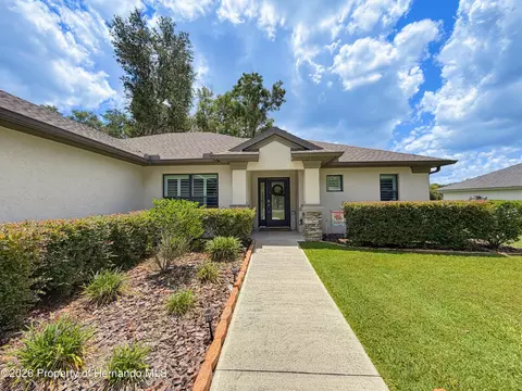 Exterior - 2845 N Appledore Path, Hernando, FL 34442 photo 5 of 12