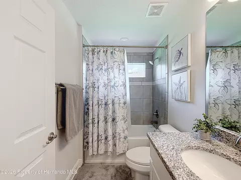 Bath - 2845 N Appledore Path, Hernando, FL 34442 photo 8 of 9
