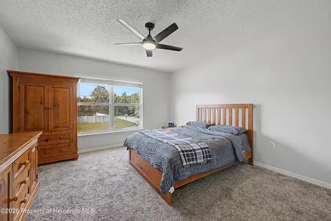 Bedroom - 1382 Larkin Rd, Spring Hill, FL 34608 photo 4 of 8