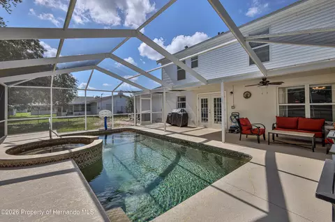 Exterior - 1382 Larkin Rd, Spring Hill, FL 34608 photo 4 of 11