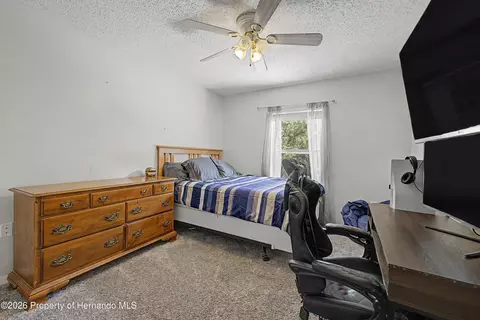 Bedroom - 1382 Larkin Rd, Spring Hill, FL 34608 photo 6 of 8