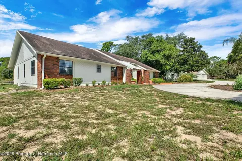 11251 Salina St, Brooksville, FL 34614