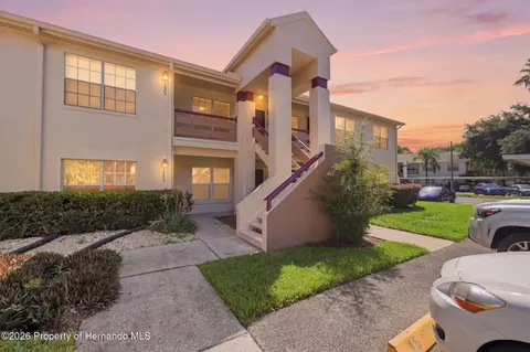 7807 Hardwick Dr #126, New Port Richey, FL 34653