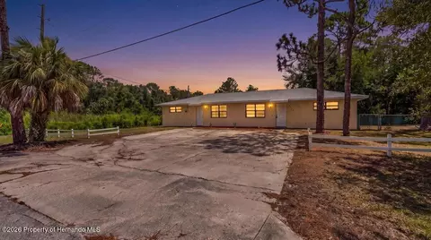 3135 S Lantana Way, Homosassa, FL 34448