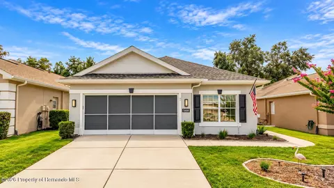 5466 Legend Hills Ln, Brooksville, FL 34609