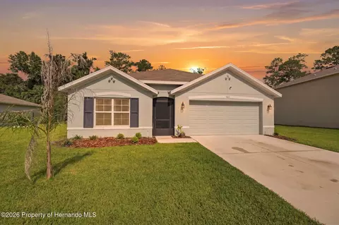 5015 Cadiz Ct, Brooksville, FL 34604