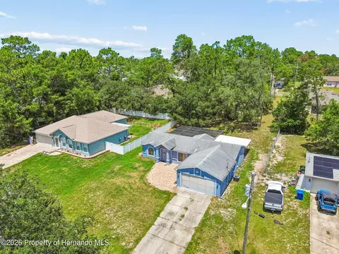 View/Area - 4235 Castle Ave, Spring Hill, FL 34609 photo 3 of 16
