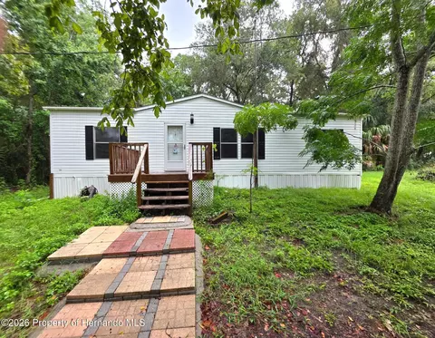 14263 Annutalaga Ave, Brooksville, FL 34601
