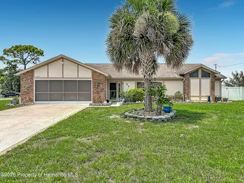Exterior - 10433 Dunkirk Rd, Spring Hill, FL 34608 photo 1 of 12