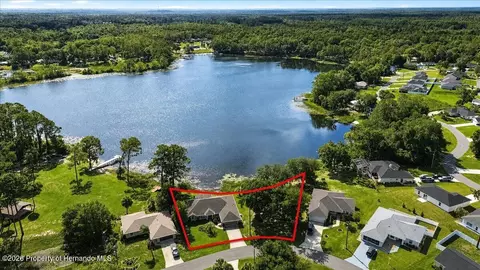 1081 NE 130th Ter, Silver Springs, FL 34488