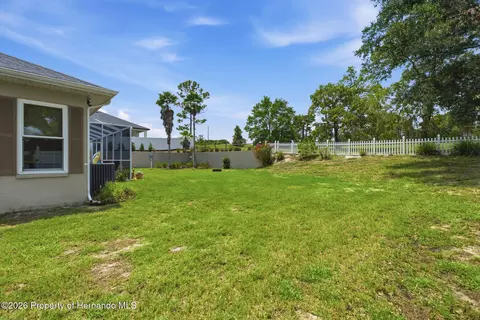 Exterior - 5287 Slater Rd, Spring Hill, FL 34608 photo 6 of 7