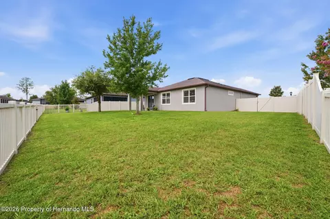 Exterior - 12929 Palapa Loop, Spring Hill, FL 34610 photo 8 of 10