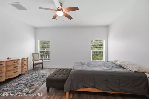 Bedroom - 6454 Freeport Dr, Spring Hill, FL 34608 photo 3 of 7