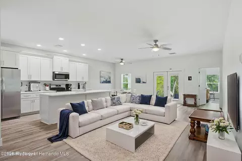 Living - 6454 Freeport Dr, Spring Hill, FL 34608 photo 1 of 2