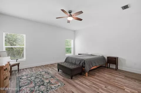 Bedroom - 6454 Freeport Dr, Spring Hill, FL 34608 photo 1 of 7