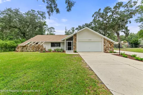 1294 Candlelight Blvd, Brooksville, FL 34601