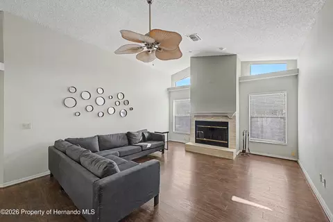 Living - 1364 Overland Dr, Spring Hill, FL 34608 photo 7 of 8