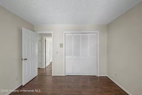 Bedroom - 1364 Overland Dr, Spring Hill, FL 34608 photo 2 of 5