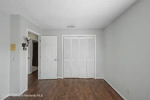 Bedroom - 1364 Overland Dr, Spring Hill, FL 34608 photo 4 of 5