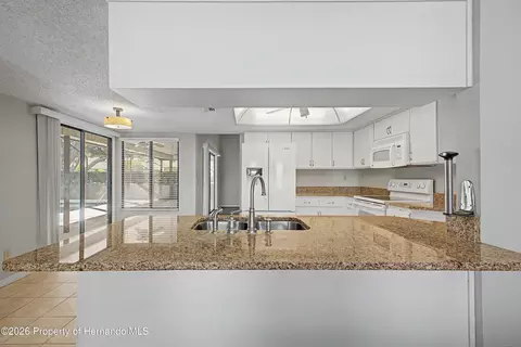 Kitchen - 1364 Overland Dr, Spring Hill, FL 34608 photo 5 of 5