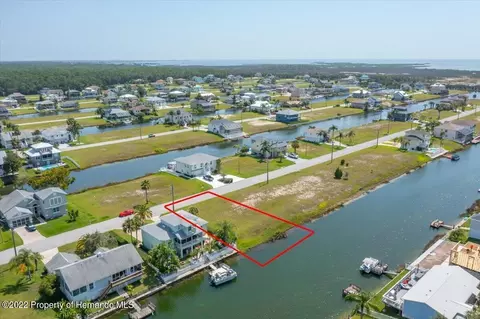 4041 Cobia Dr, Hernando Beach, FL 34607 photo 4