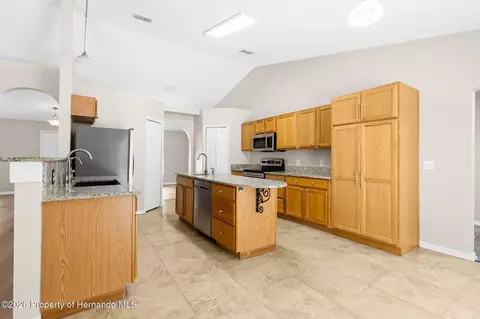 Kitchen - 352 Clearfield Ave, Spring Hill, FL 34606 photo 1 of 6