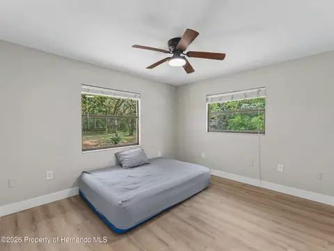 Bedroom - 162 W Massachusetts St, Hernando, FL 34442 photo 4 of 8