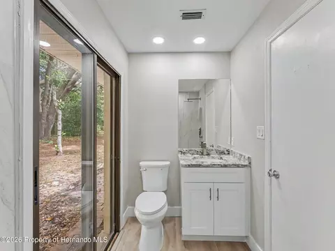 Bath - 162 W Massachusetts St, Hernando, FL 34442 photo 3 of 9