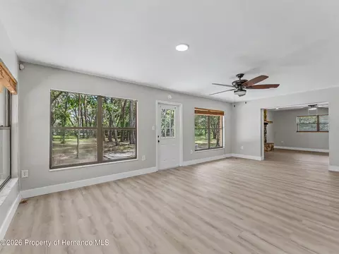 Living - 162 W Massachusetts St, Hernando, FL 34442 photo 23 of 28