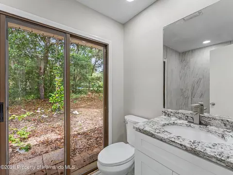 Bath - 162 W Massachusetts St, Hernando, FL 34442 photo 2 of 9