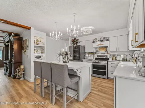 Kitchen - 4101 E Gloria Dr, Hernando, FL 34442 photo 2 of 6