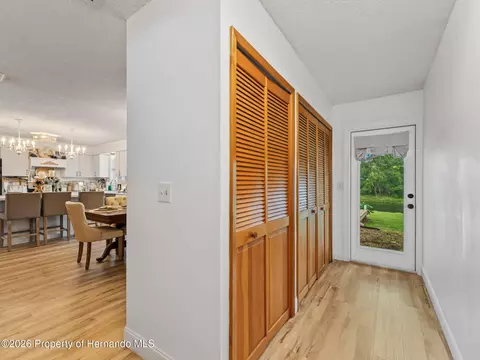 Entry Way - 4101 E Gloria Dr, Hernando, FL 34442 photo 3 of 3