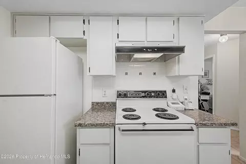 Kitchen - 6591 Brambleleaf Dr, Spring Hill, FL 34606 photo 2 of 4
